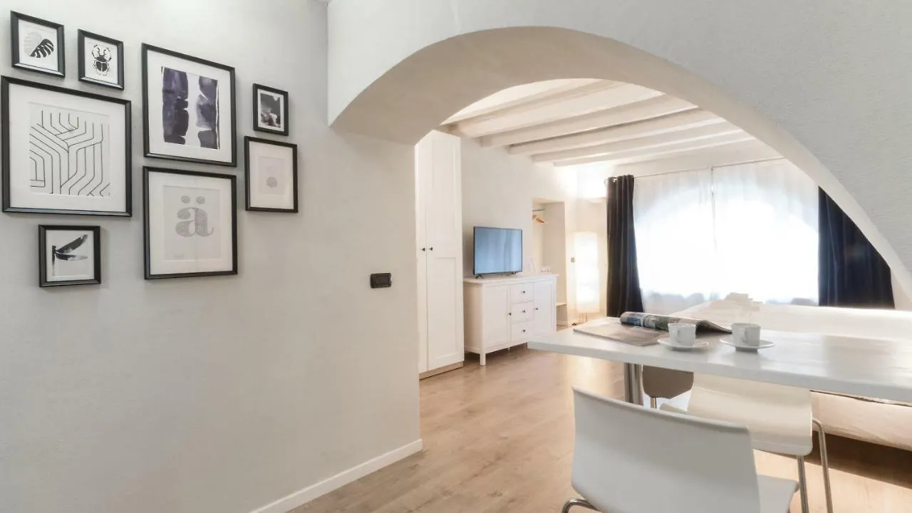Italianway - Rosales 1 Flat Appartamento Milano Italia