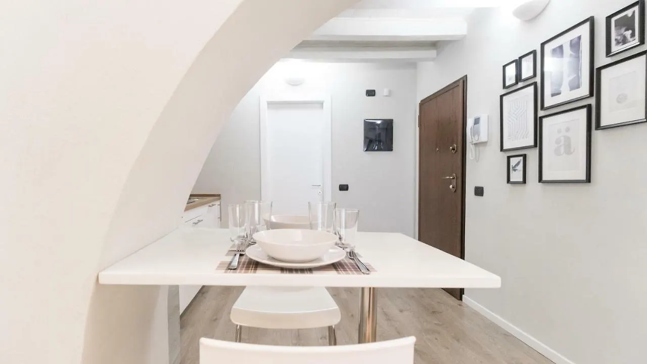 Italianway - Rosales 1 Flat Appartamento Milano